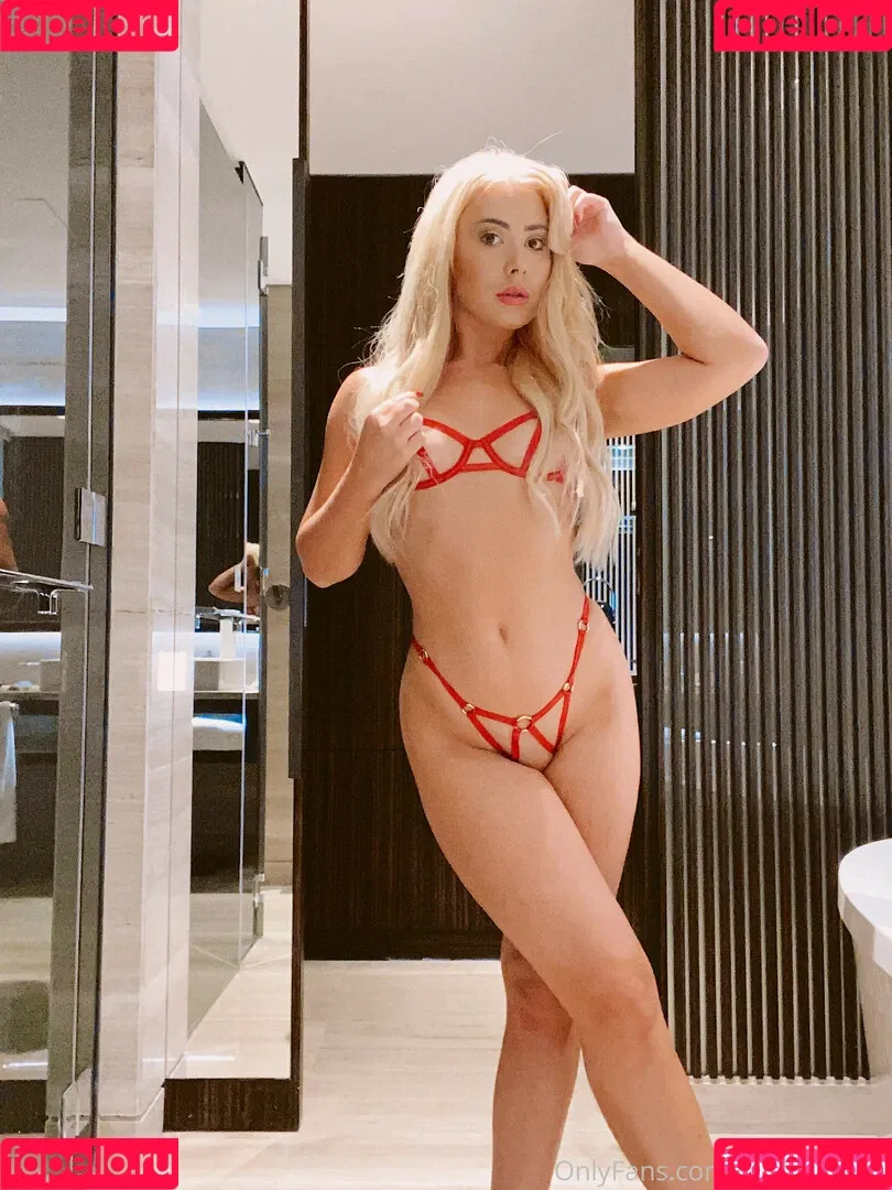 DayDr34mer / Tara Burchett / tara_burchett Onlyfans Photo Gallery 