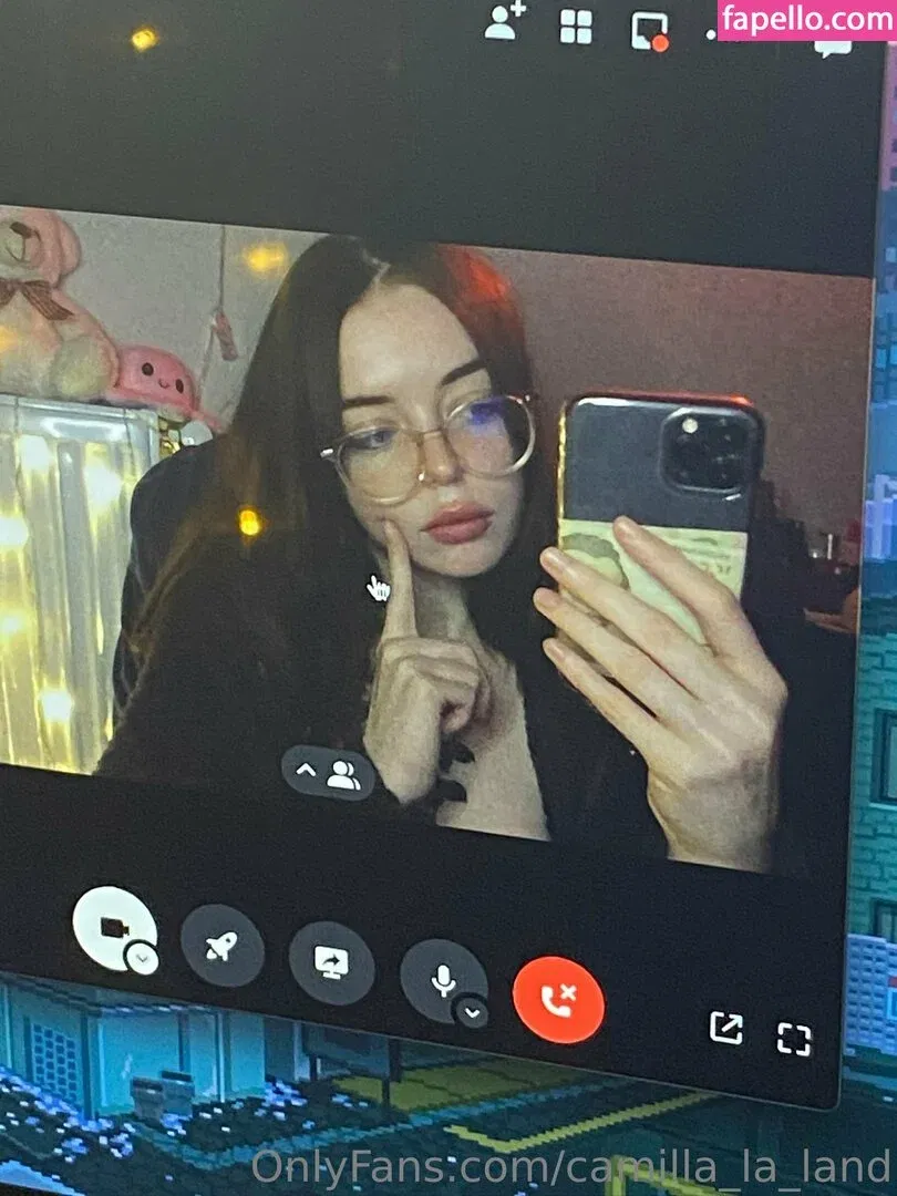 secretakame / secretamyraa Onlyfans Photo Gallery 