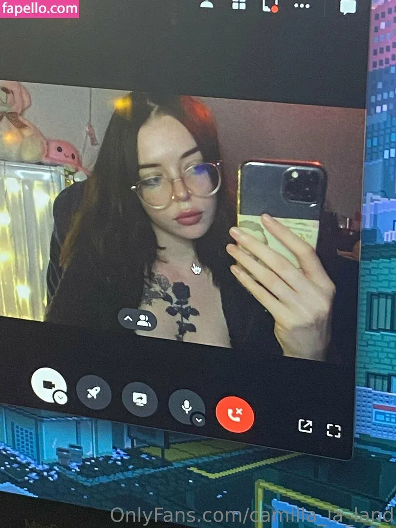 secretakame / secretamyraa Onlyfans Photo Gallery 