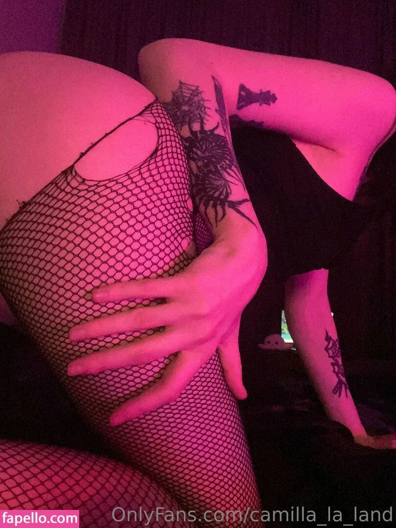 secretakame / secretamyraa Onlyfans Photo Gallery 