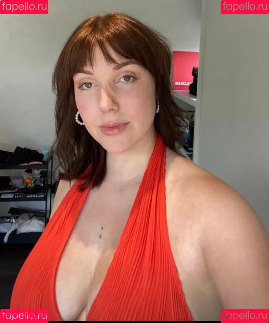 asmrbylisa / lisadhoore Onlyfans Photo Gallery 