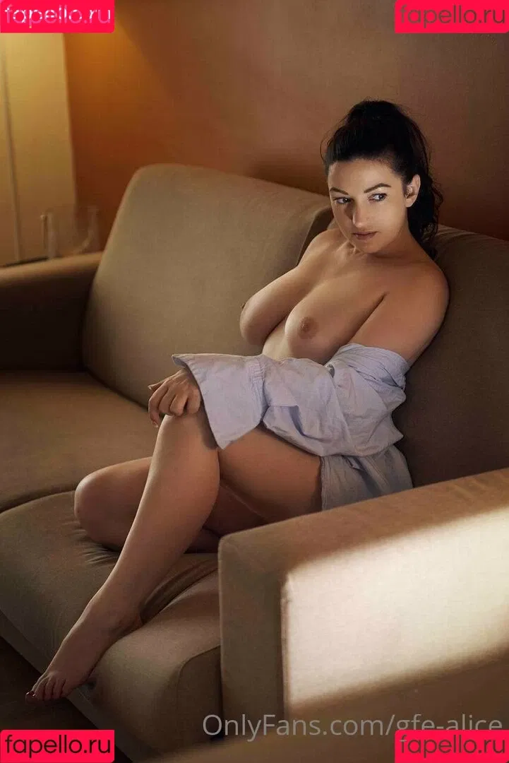 aliceabdelaziz / gfe-alice / morealice Onlyfans Photo Gallery 
