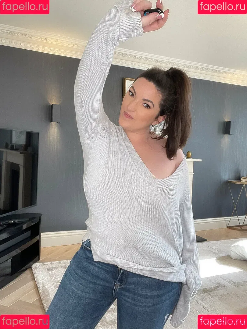 aliceabdelaziz / gfe-alice / morealice Onlyfans Photo Gallery 