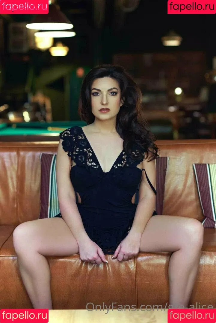 aliceabdelaziz / gfe-alice / morealice Onlyfans Photo Gallery 