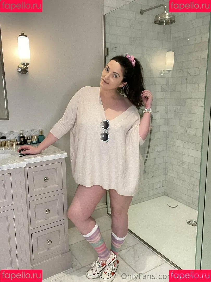 aliceabdelaziz / gfe-alice / morealice Onlyfans Photo Gallery 