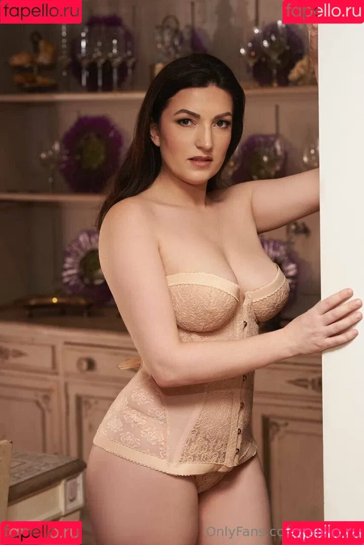 aliceabdelaziz / gfe-alice / morealice Onlyfans Photo Gallery 