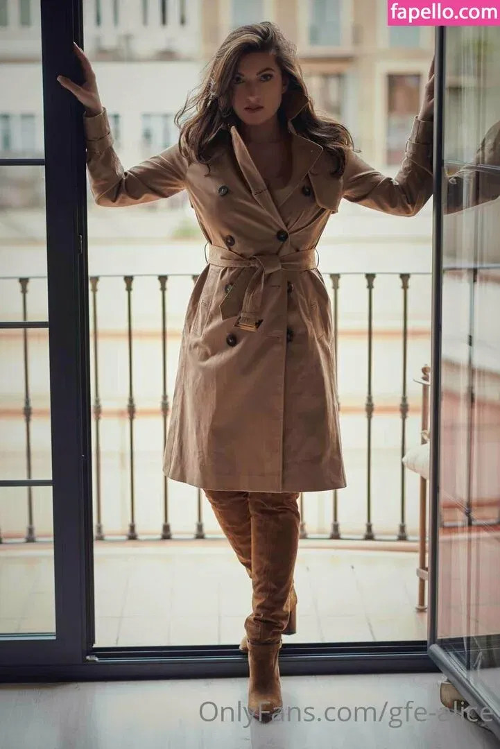 aliceabdelaziz / gfe-alice / morealice Onlyfans Photo Gallery 