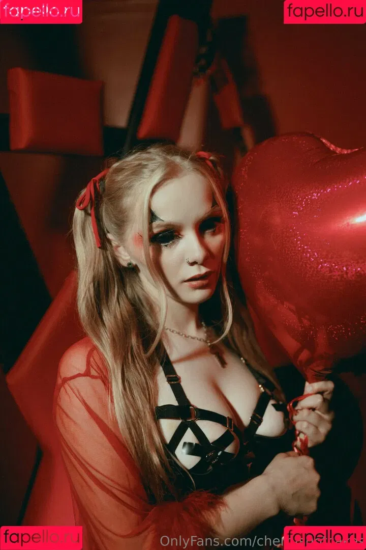 Cherry Tart / cherrysgotcakes / cherrythebakewellfairy Onlyfans Photo Gallery 