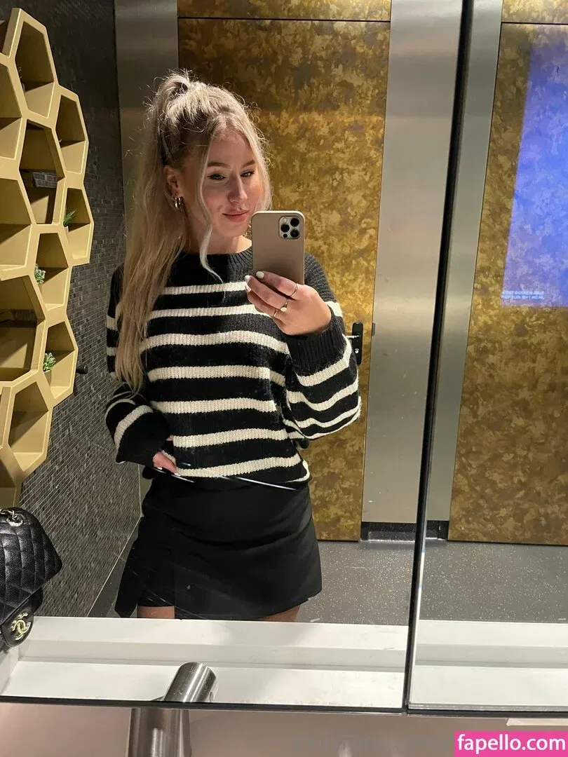 haylee_cb / hayleexfree Onlyfans Photo Gallery 