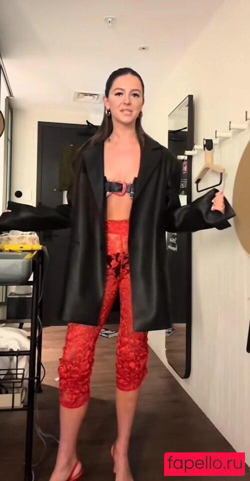 Itstaraswrld / tara lynn / taraswrld / taraswrldd Onlyfans Photo Gallery 