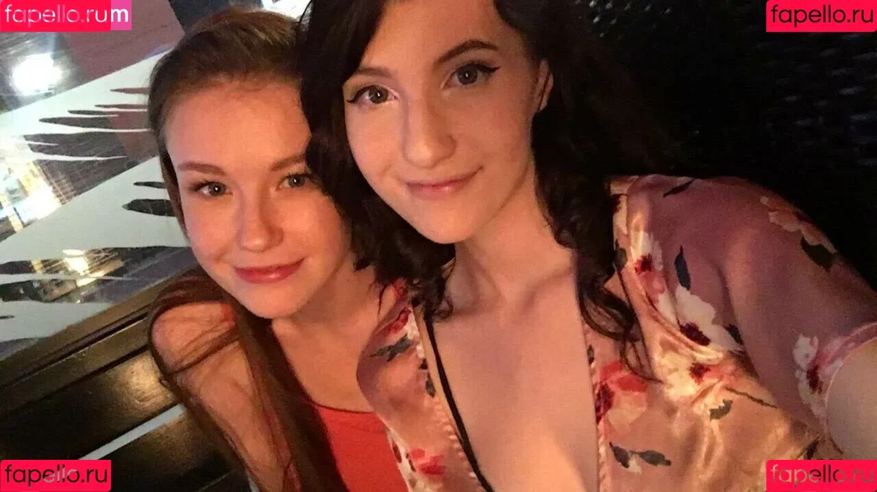 Elizabeth Reed / KawaiiiKitten / KawaiiiKitty / elizabethreed / hi_its_elizabeth_reed Onlyfans Photo Gallery 
