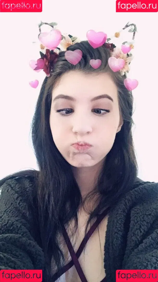 Elizabeth Reed / KawaiiiKitten / KawaiiiKitty / elizabethreed / hi_its_elizabeth_reed Onlyfans Photo Gallery 