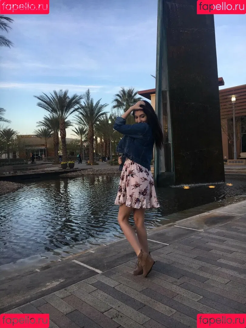 Elizabeth Reed / KawaiiiKitten / KawaiiiKitty / elizabethreed / hi_its_elizabeth_reed Onlyfans Photo Gallery 