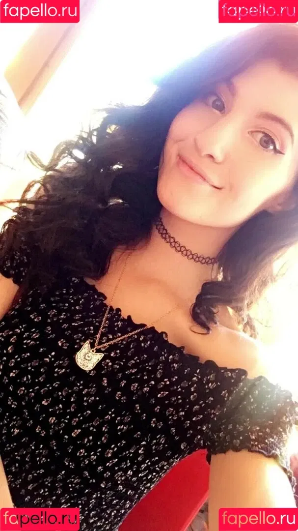 Elizabeth Reed / KawaiiiKitten / KawaiiiKitty / elizabethreed / hi_its_elizabeth_reed Onlyfans Photo Gallery 
