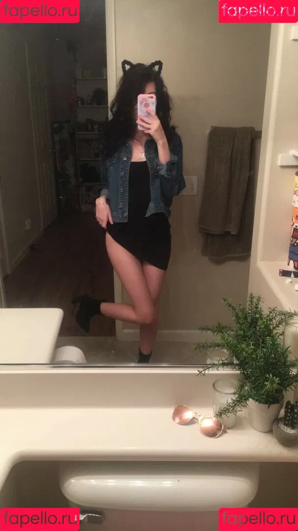 Elizabeth Reed / KawaiiiKitten / KawaiiiKitty / elizabethreed / hi_its_elizabeth_reed Onlyfans Photo Gallery 