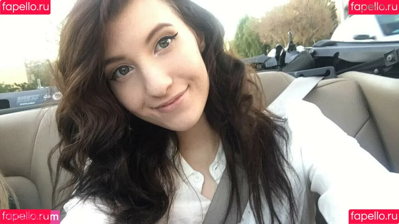 Elizabeth Reed / KawaiiiKitten / KawaiiiKitty / elizabethreed / hi_its_elizabeth_reed Onlyfans Photo Gallery 