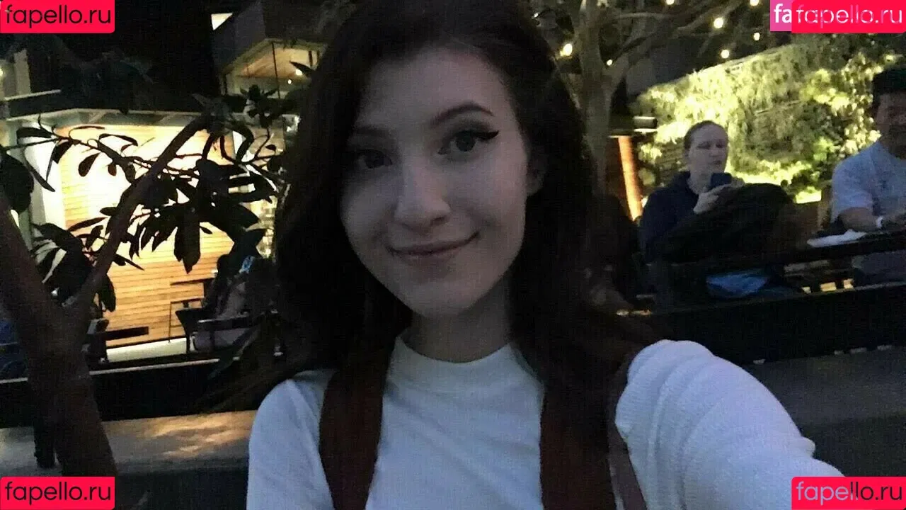 Elizabeth Reed / KawaiiiKitten / KawaiiiKitty / elizabethreed / hi_its_elizabeth_reed Onlyfans Photo Gallery 