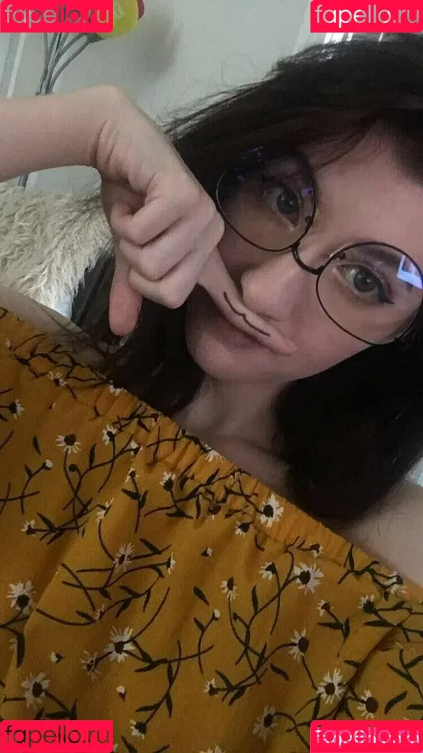 Elizabeth Reed / KawaiiiKitten / KawaiiiKitty / elizabethreed / hi_its_elizabeth_reed Onlyfans Photo Gallery 