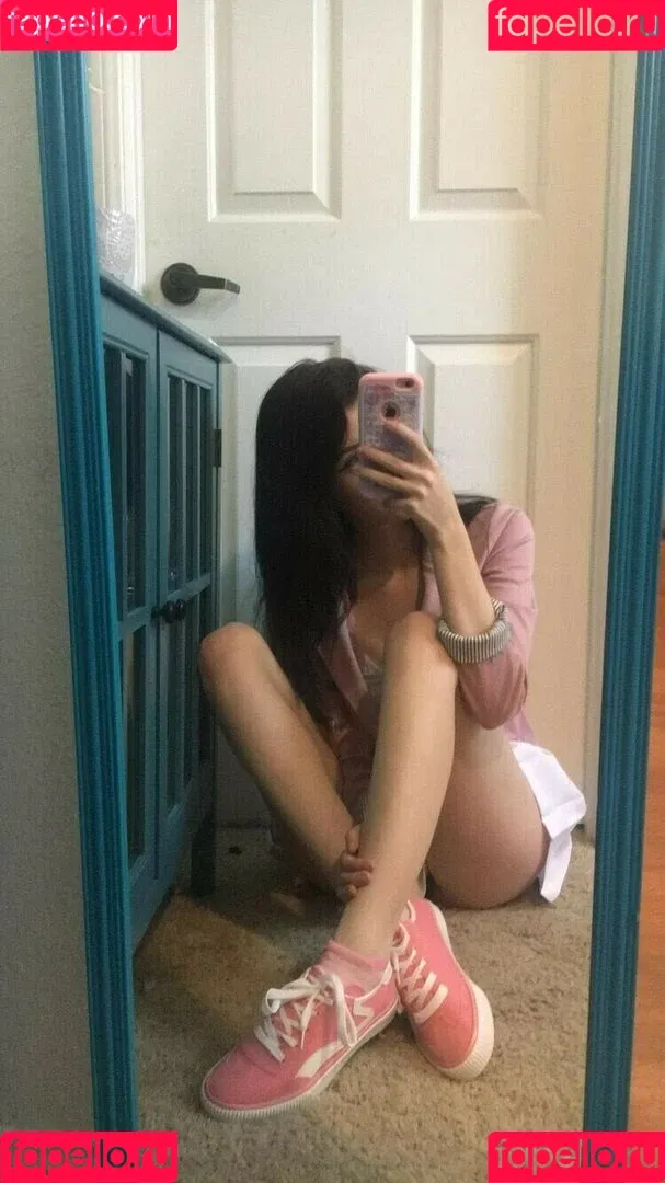 Elizabeth Reed / KawaiiiKitten / KawaiiiKitty / elizabethreed / hi_its_elizabeth_reed Onlyfans Photo Gallery 