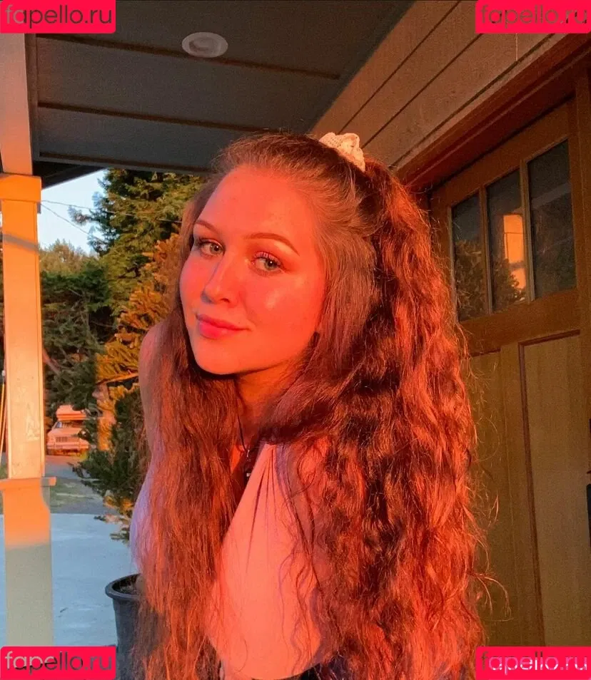 Cayenna Wiley / allnaturalaurora / cayennawiley Onlyfans Photo Gallery 
