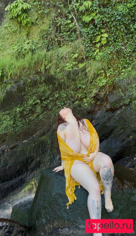 Cayenna Wiley Nude Onlyfans Photo 3