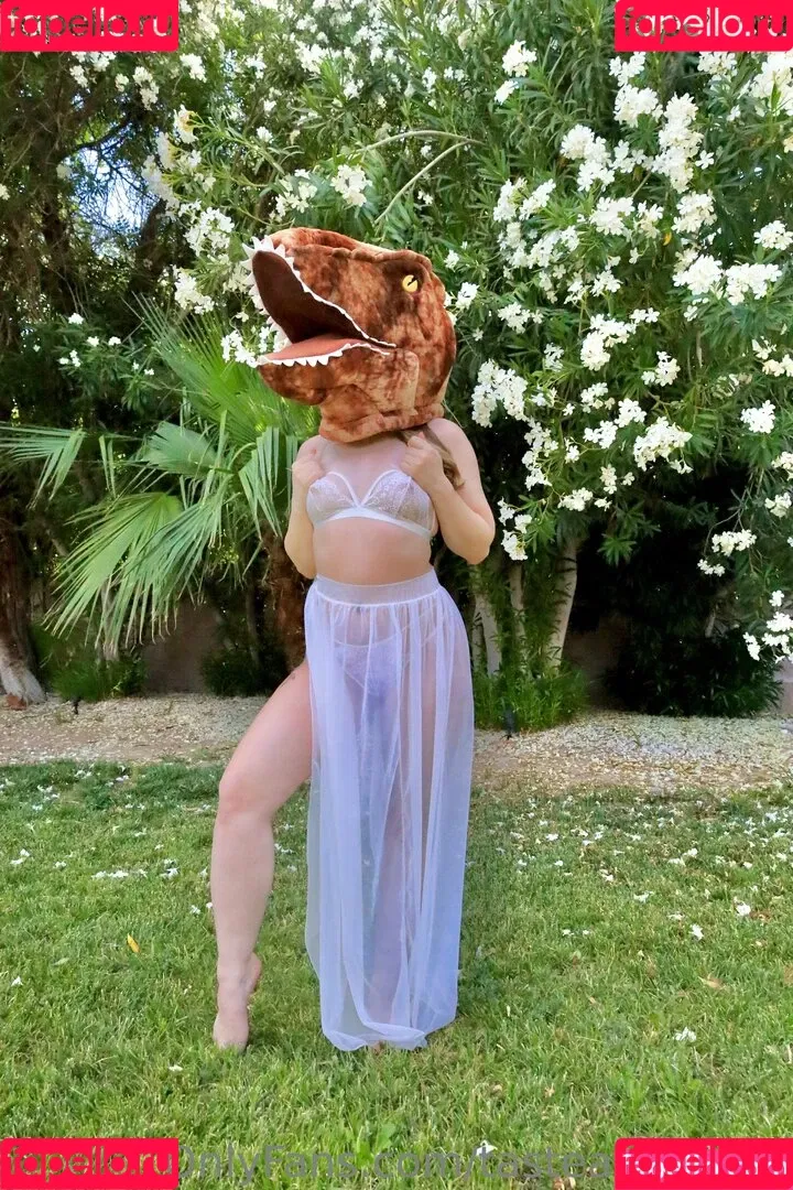 tasteamethyst / tasteofamethyst Onlyfans Photo Gallery 