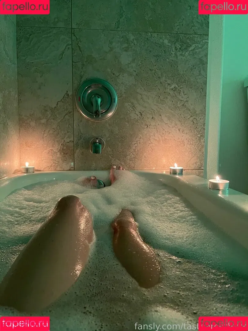 tasteamethyst / tasteofamethyst Onlyfans Photo Gallery 
