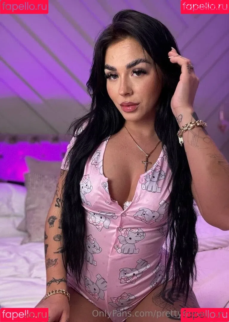 Georgia Mae / georgia.mae / iamgeorgiamae Onlyfans Photo Gallery 