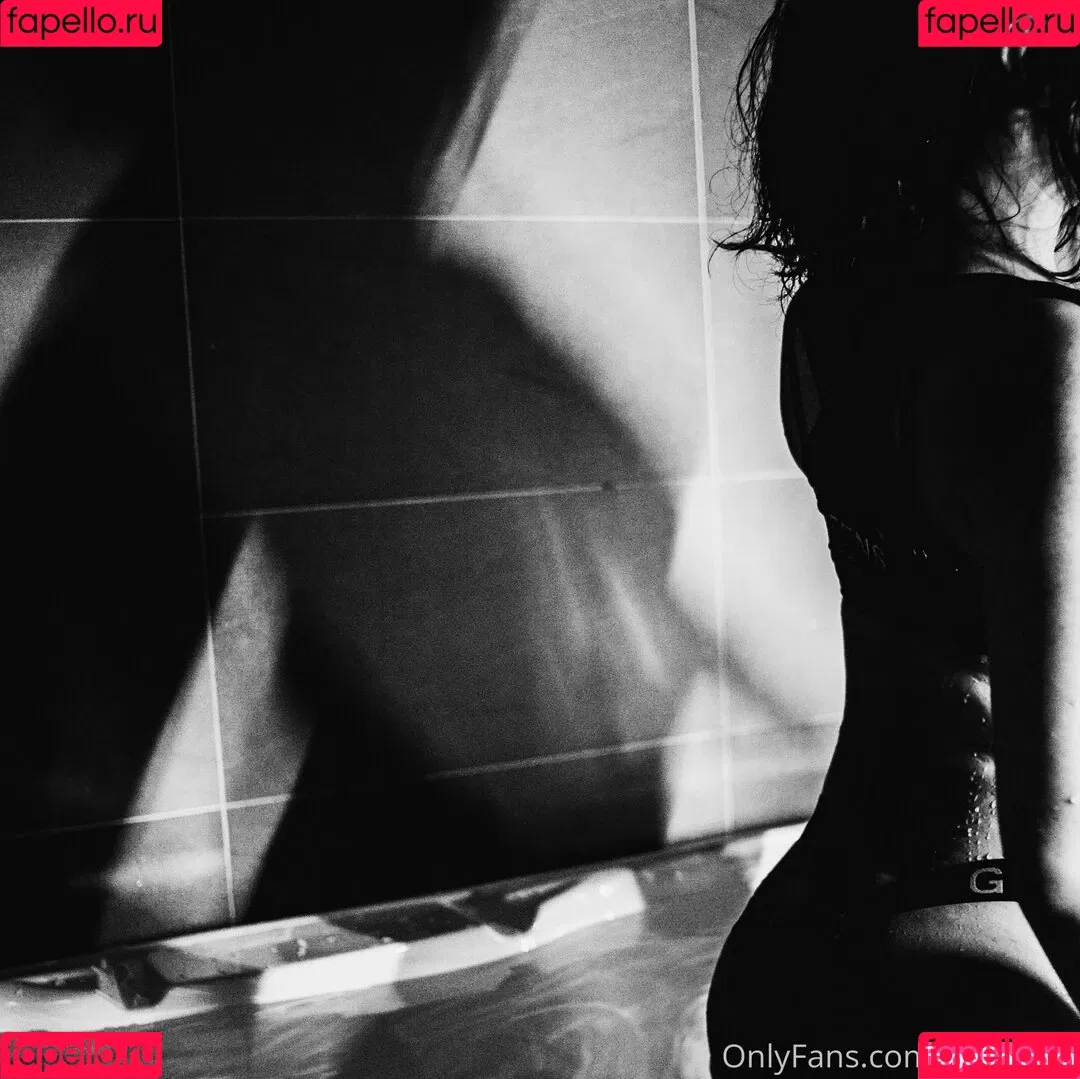 Slave_Nyang95 / lilanyang Onlyfans Photo Gallery 