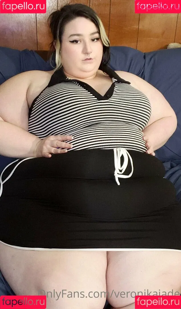 veronikajade / veronikaxjade Onlyfans Photo Gallery 