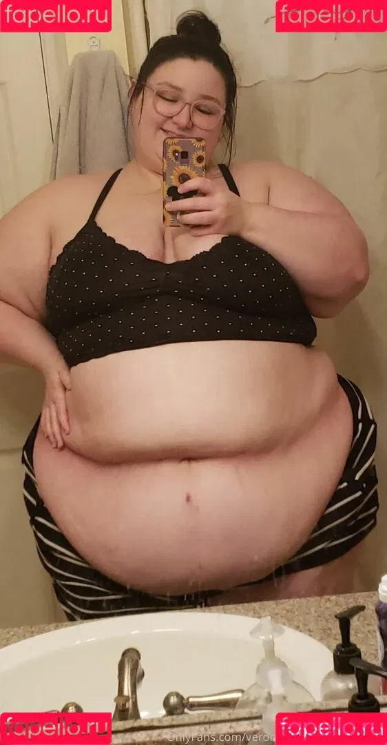 veronikajade / veronikaxjade Onlyfans Photo Gallery 