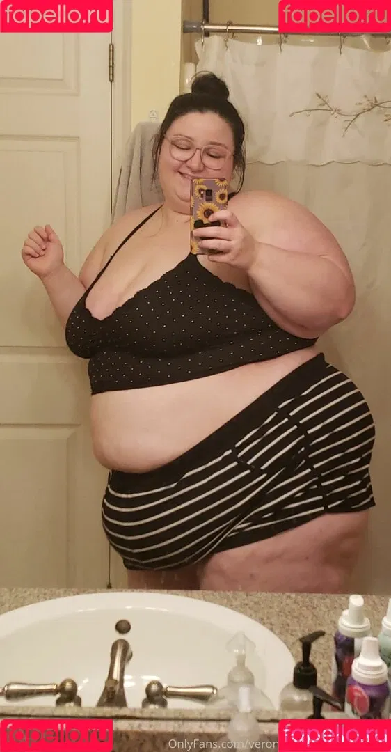 veronikajade / veronikaxjade Onlyfans Photo Gallery 