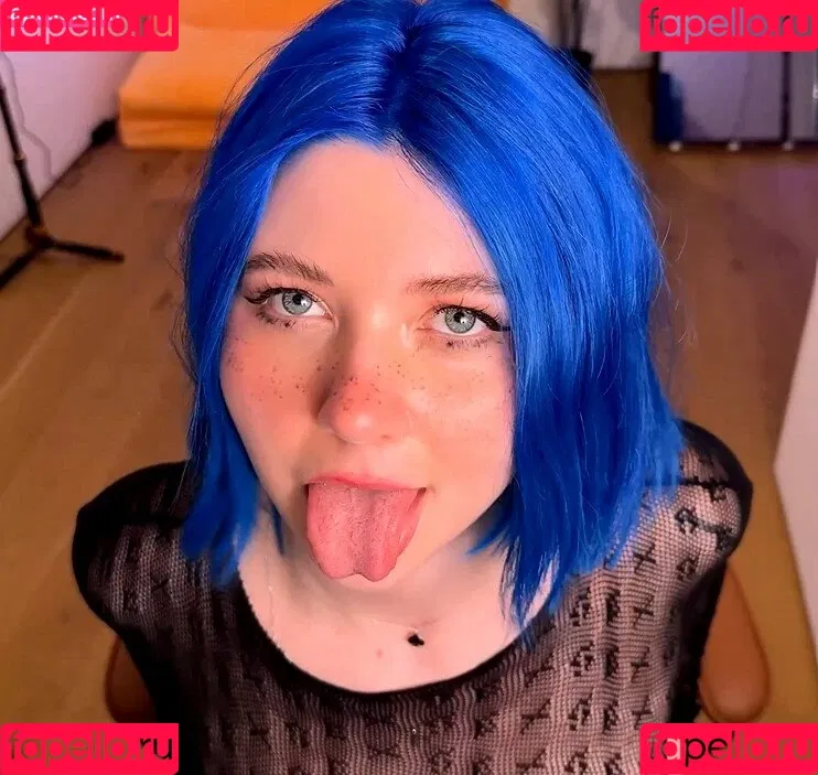 Vixenp / officialvixenv Onlyfans Photo Gallery 