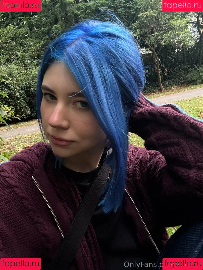Vixenp / officialvixenv Onlyfans Photo Gallery 
