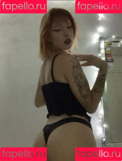 gabyguterres2021 / lauratavora / umapave Onlyfans Photo Gallery 