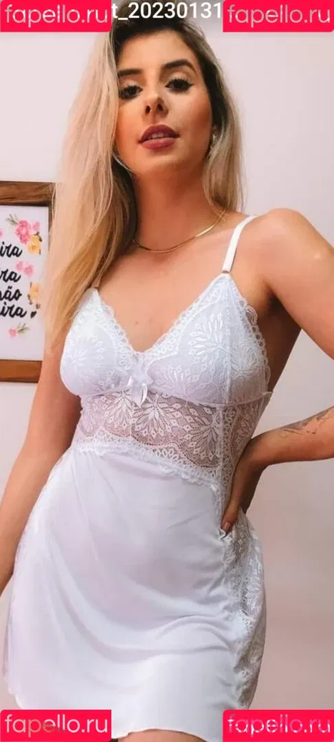 gabyguterres2021 / lauratavora / umapave Onlyfans Photo Gallery 
