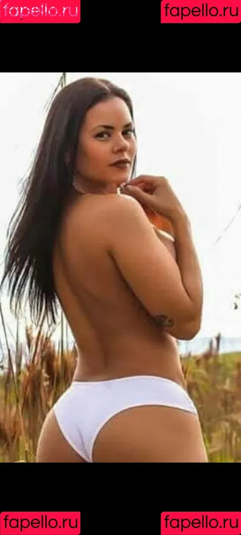 gabyguterres2021 / lauratavora / umapave Onlyfans Photo Gallery 