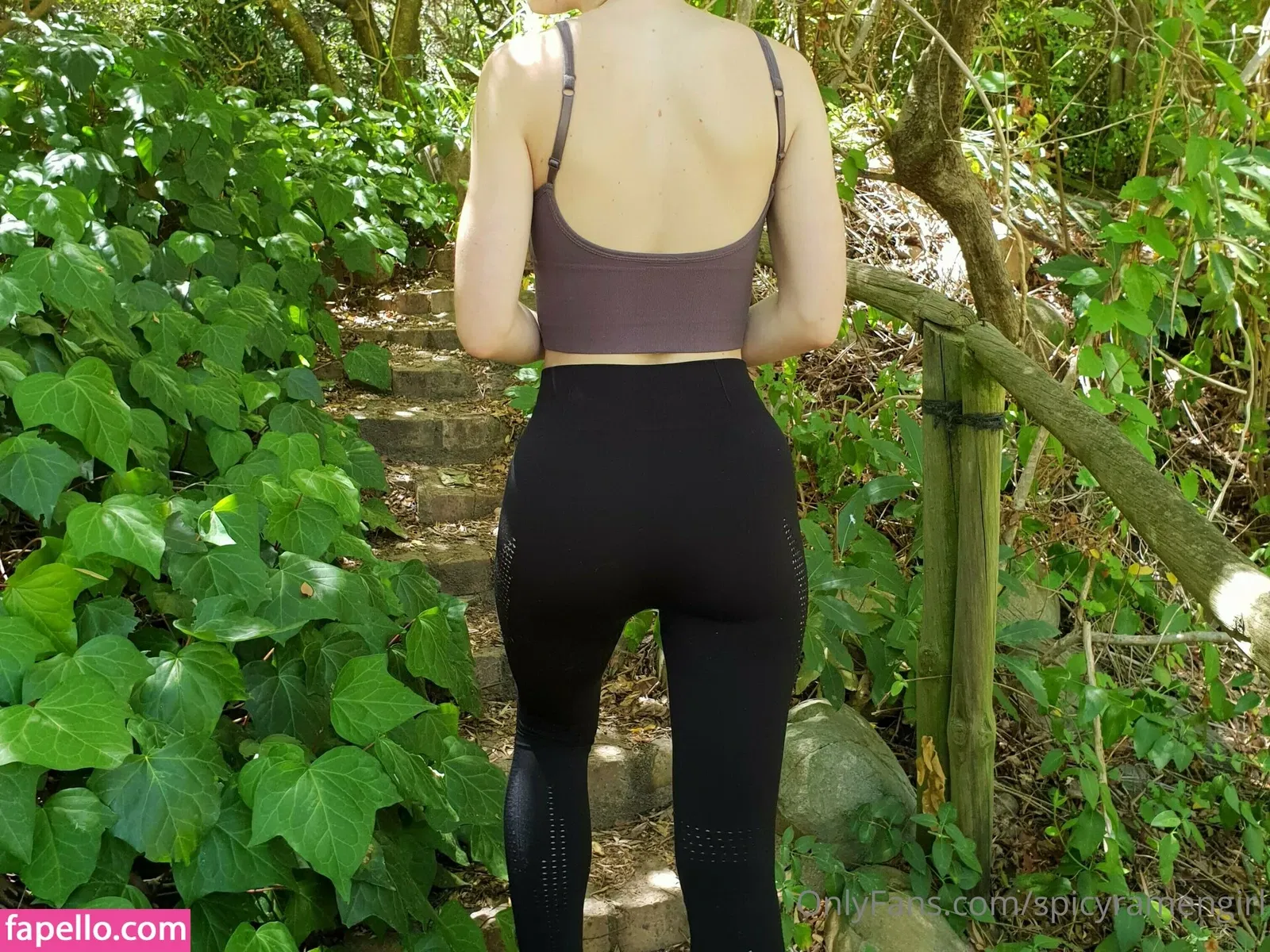 Spicyramenslut1 / spicy_ramengirl / spicyramengirl Onlyfans Photo Gallery 