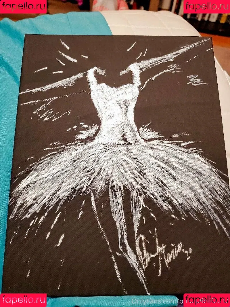a_marie_art / pandafluff1137 Onlyfans Photo Gallery 