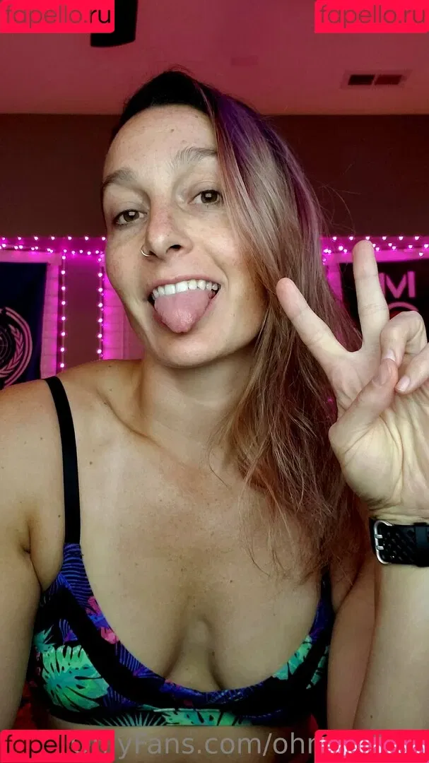 Geekremixalot / staceysilvatv Onlyfans Photo Gallery 