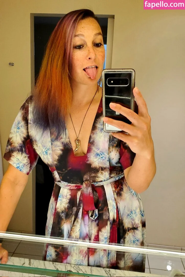 Geekremixalot / staceysilvatv Onlyfans Photo Gallery 