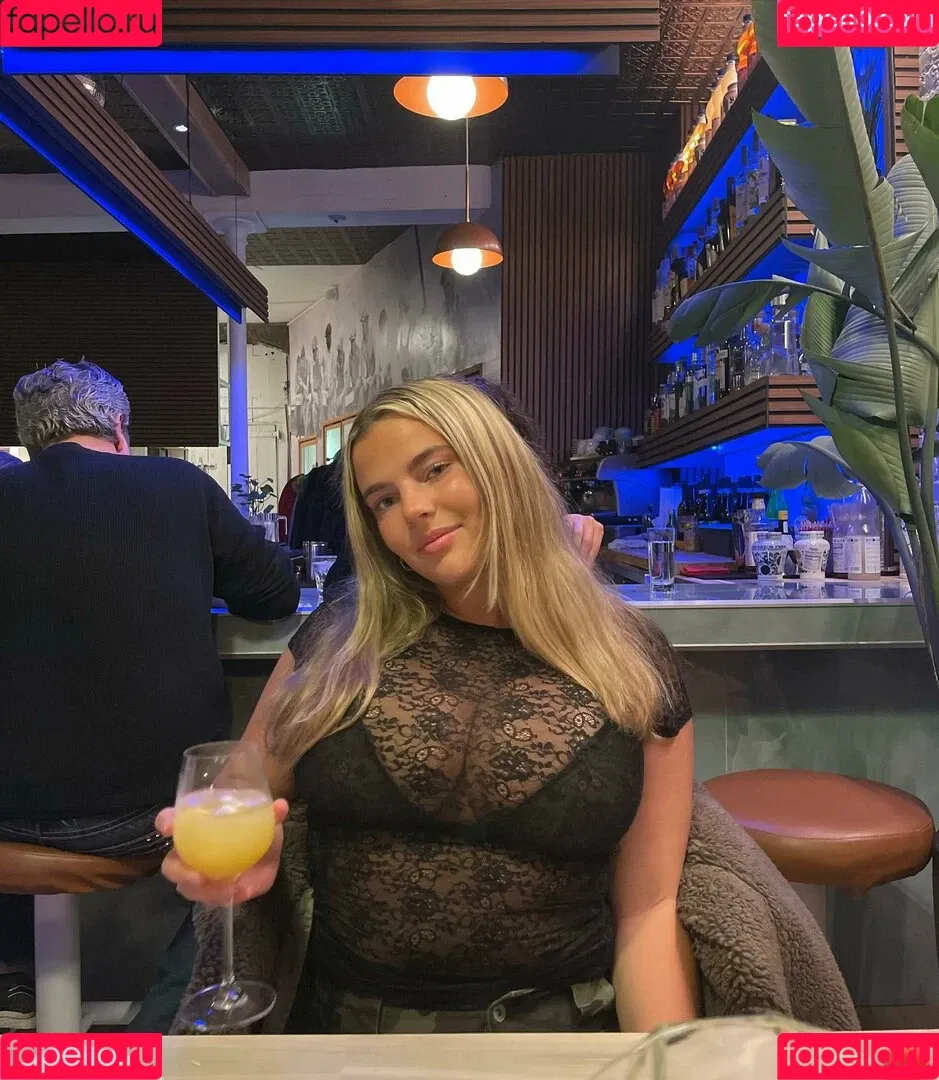 Lola Dubrul / loladubrul Onlyfans Photo Gallery 