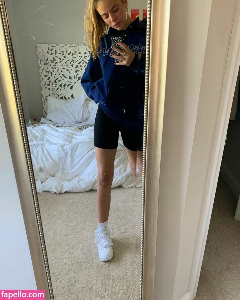 Lola Dubrul / loladubrul Onlyfans Photo Gallery 