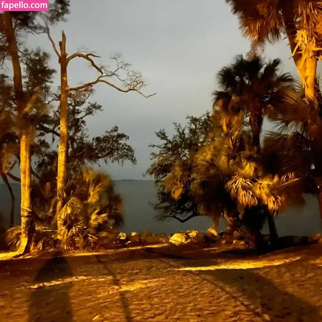 Lola Dubrul / loladubrul Onlyfans Photo Gallery 