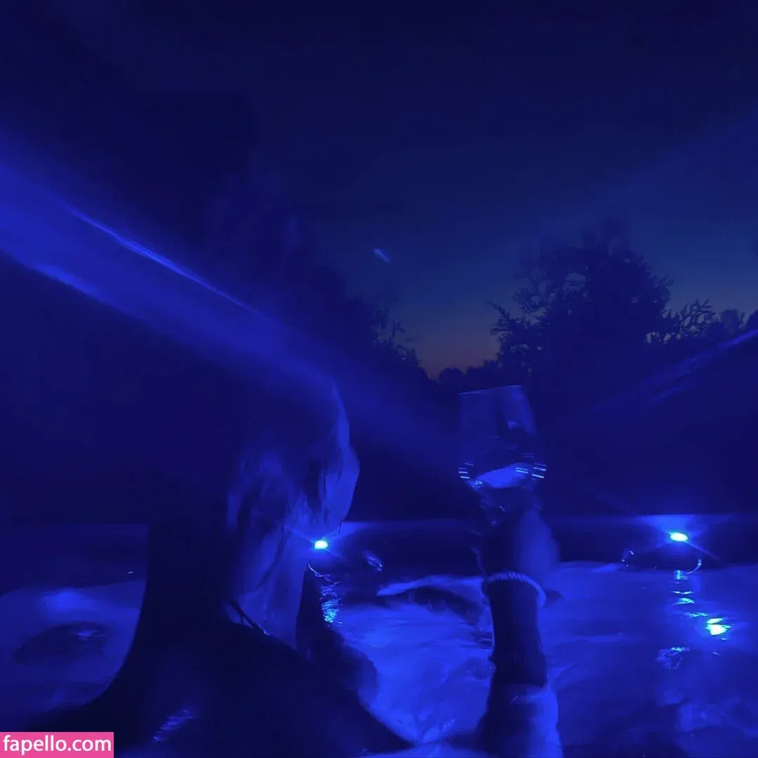 Lola Dubrul / loladubrul Onlyfans Photo Gallery 