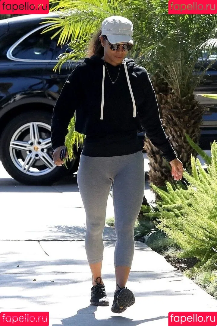 Halle Berry / halleberry / hberry01 Onlyfans Photo Gallery 
