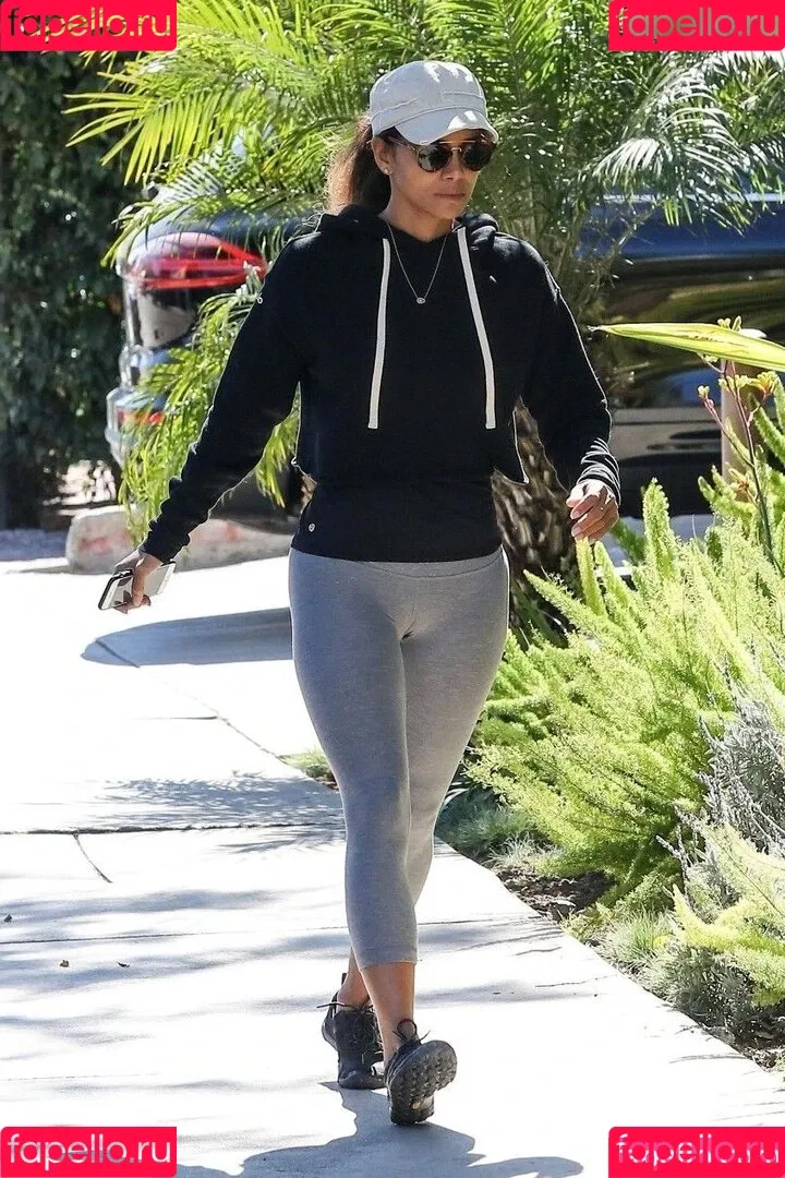 Halle Berry / halleberry / hberry01 Onlyfans Photo Gallery 