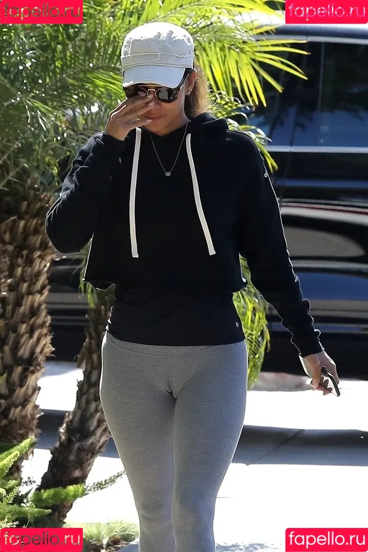 Halle Berry / halleberry / hberry01 Onlyfans Photo Gallery 