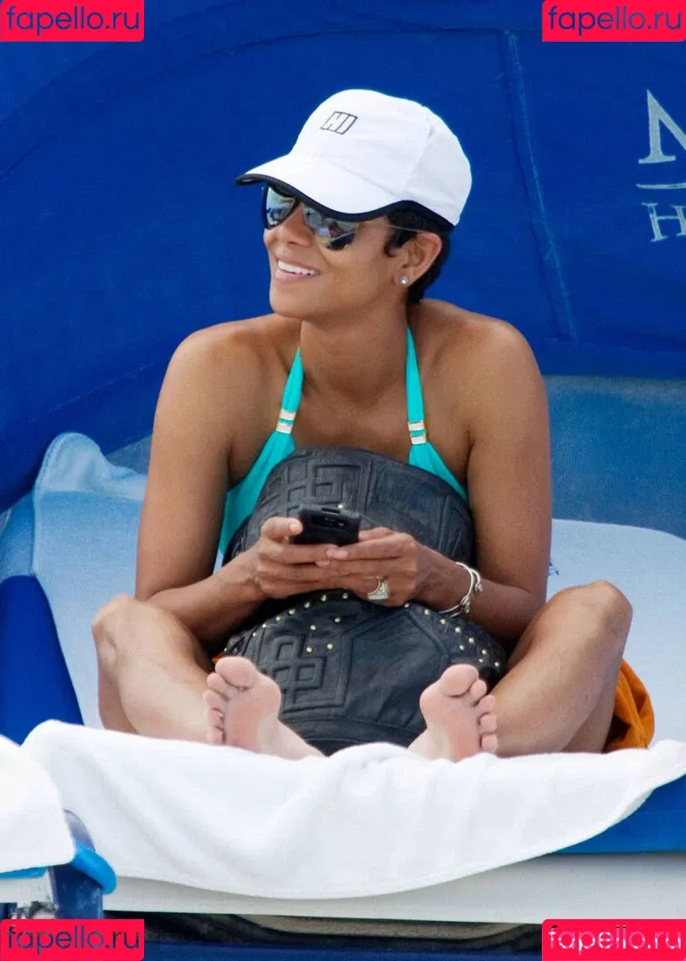 Halle Berry / halleberry / hberry01 Onlyfans Photo Gallery 