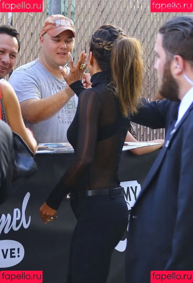 Halle Berry / halleberry / hberry01 Onlyfans Photo Gallery 